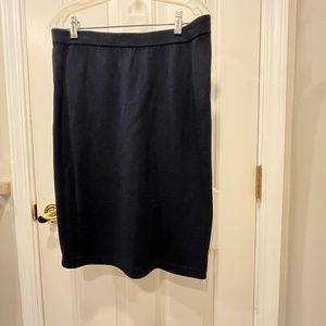 St John Basic Knit Skirt